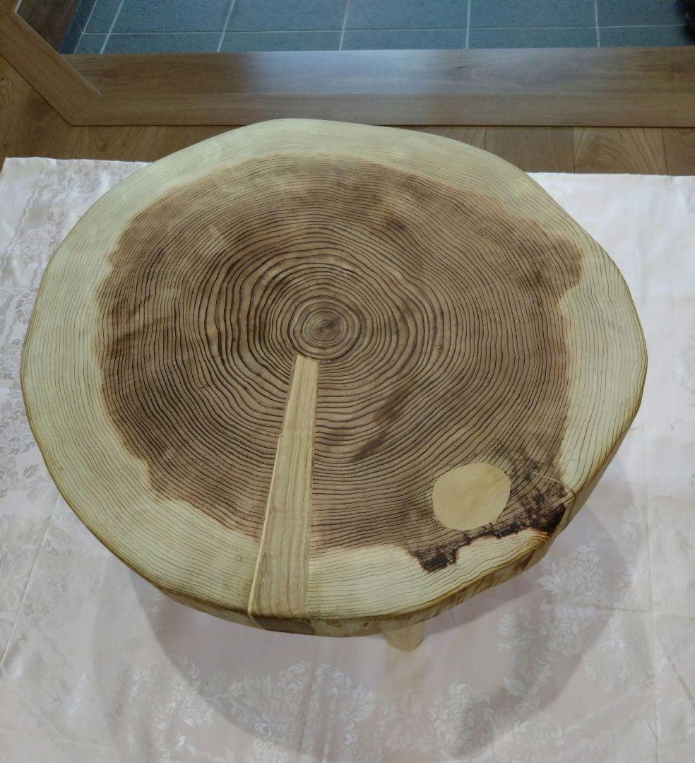 杉の輪切り円形ローテーブル⑰　モネエド❕樹齢約75年杉の模様が綺麗❕