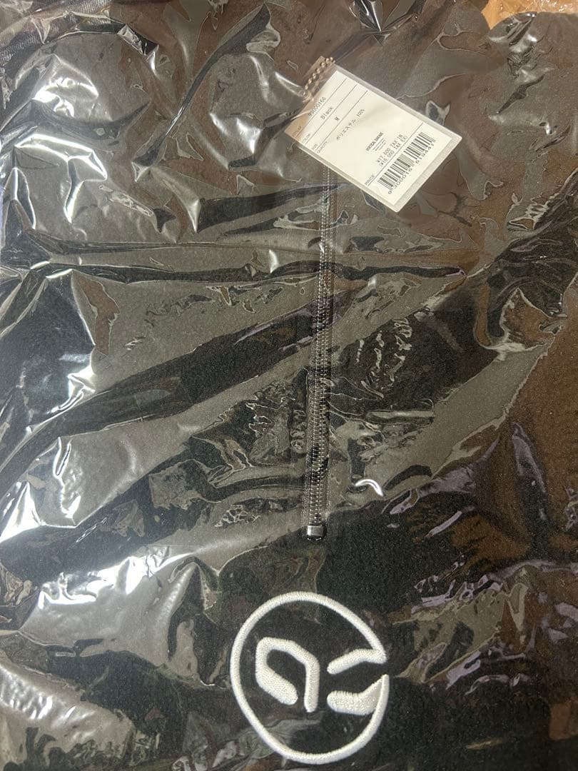 白濱亜嵐　ハーフジップ　マーチャンダイズ　vertical garage