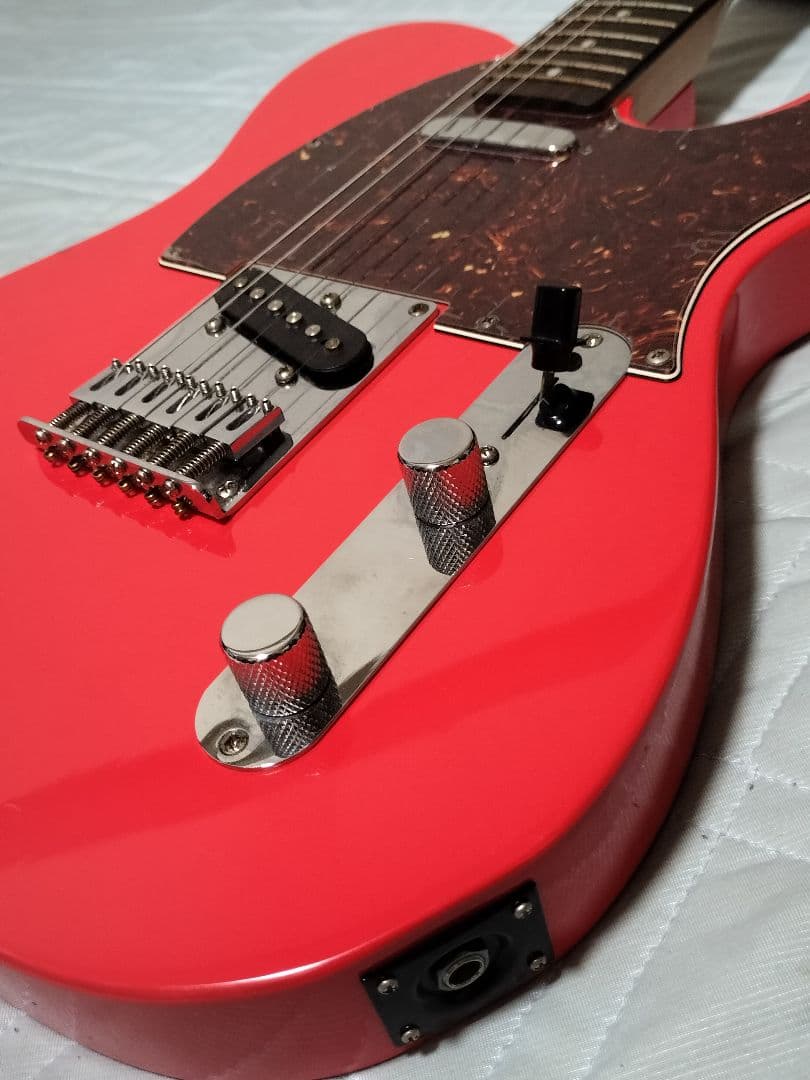 Squier スクワイア テレキャスター 赤 fenderケース付 初心者最適