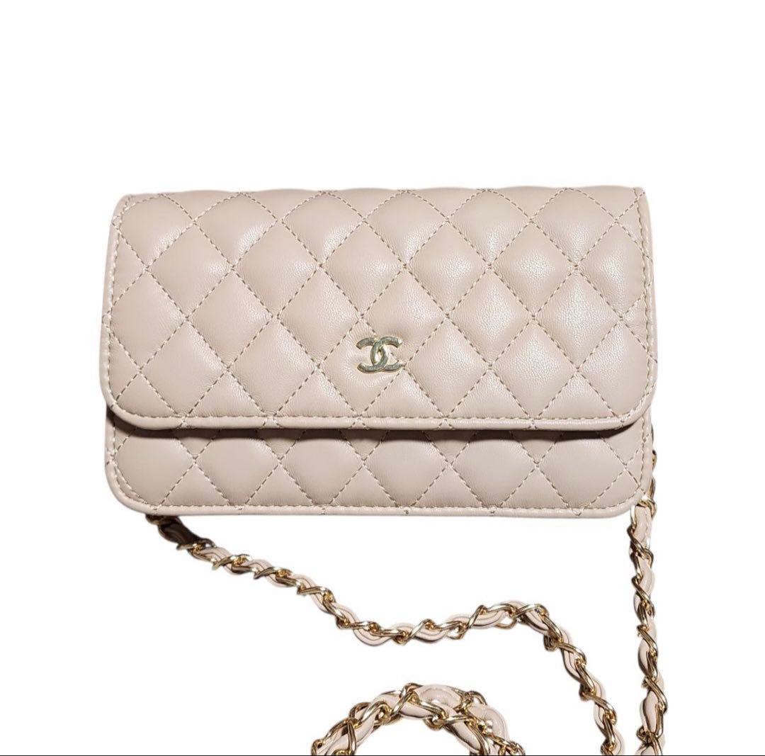M*F様 シャネル　ショルダーバッグ　キルティング　ゴールドチェーン　ノベルティ