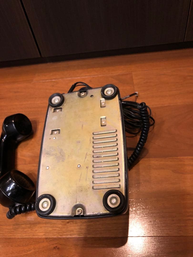 【お値下げ】昭和レトロ　黒電話　ダイヤル式固定電話・600-A1