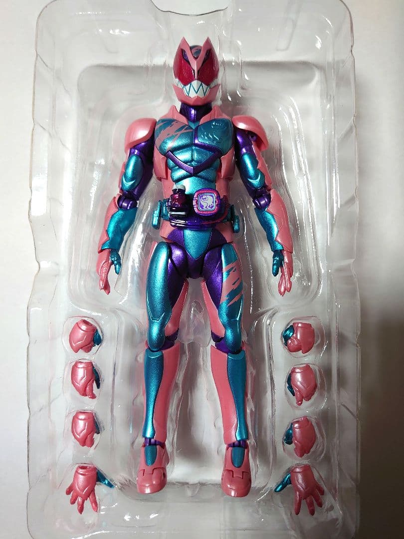 d*9様 S.H.Figuarts 仮面ライダーギーツ&リバイス まとめ売り