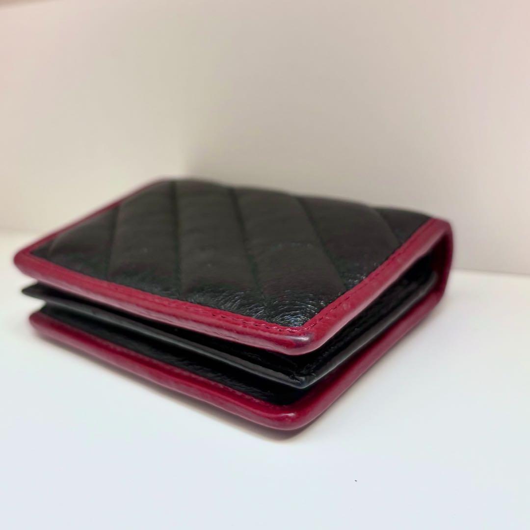 GUCCI 二つ折り財布　マーモント　キルティング　レザー　ブラック