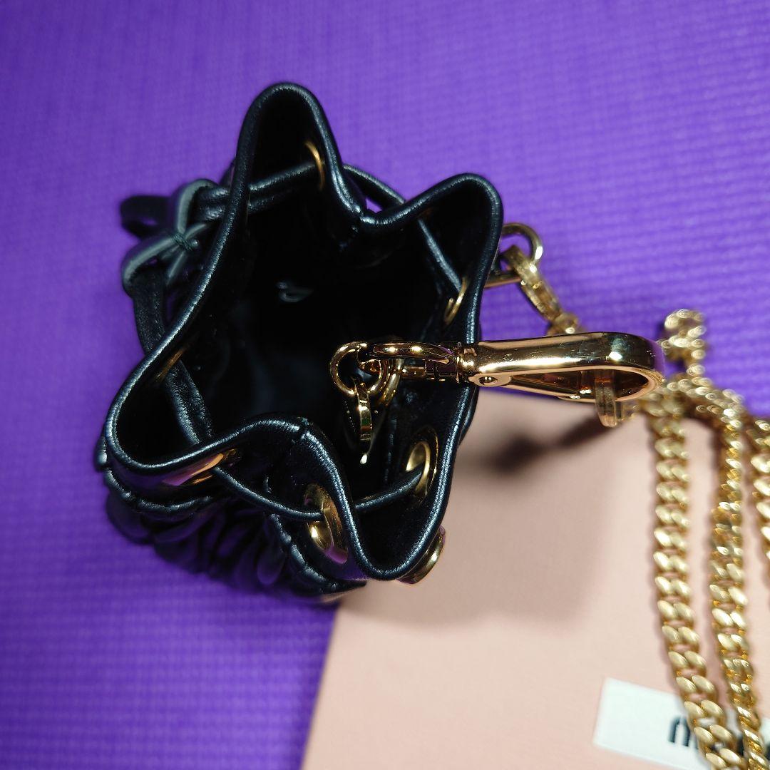 Miu Miu ブラックミニバッグ(小物Keyケース)