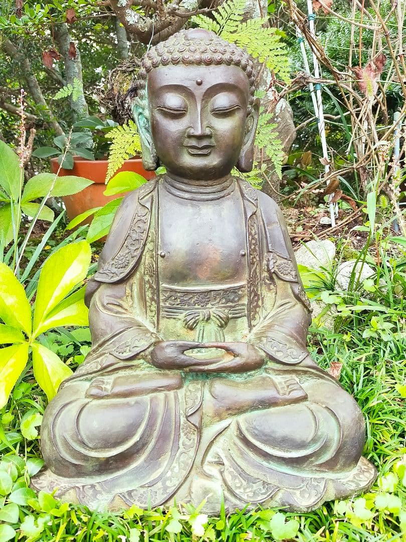 ♥古銅製　釈迦如来　座像　仏像　８.２ｋｇ　お釈迦様　大仏　観音像　骨董品