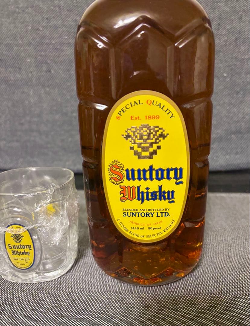 サントリー角瓶　1440ml　響マーク　ウイスキー古酒　未開封