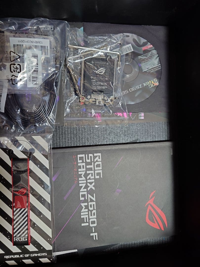 STRIX Z690-F GAMING マザーボード CPU メモリセット