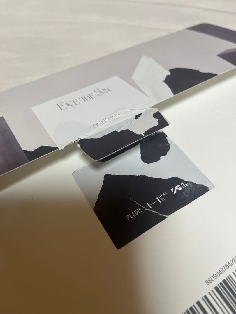 FATE THE SUN ジョンハン 台湾ヨントン 直筆サイン入りアルバム