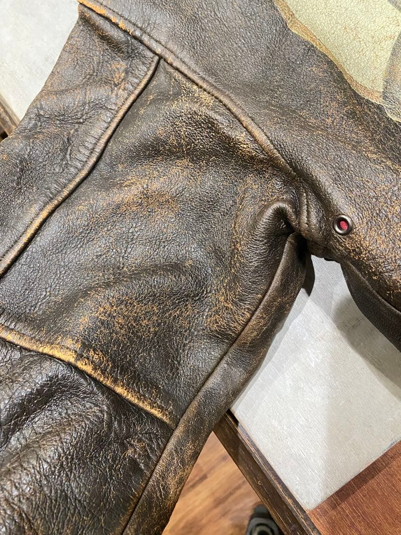 d*3様 希少 アヴィレックス レザージャケット　ピンナップガール 90s ビン