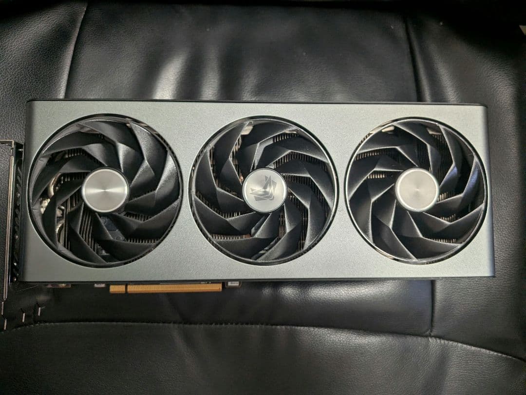 Sapphire RX7800XT NiTRO＋