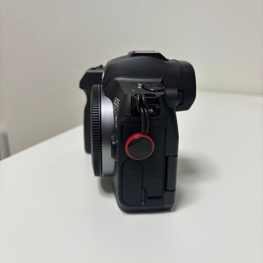 Canon EOS R ミラーレスカメラ