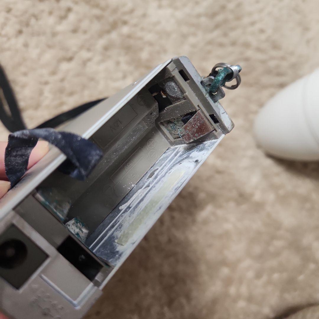 AIWA CS-J1 ポータブルカセットプレーヤー