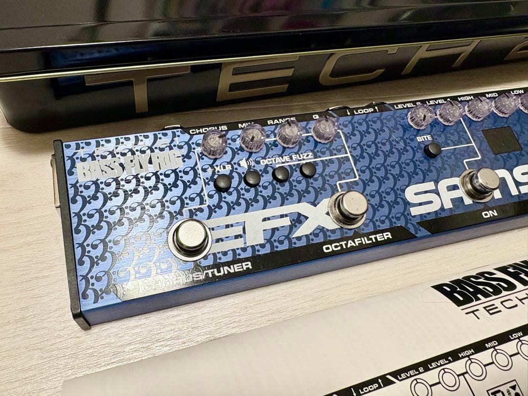 TECH21 BASS FLY RIG V2 マルチエフェクター テック21