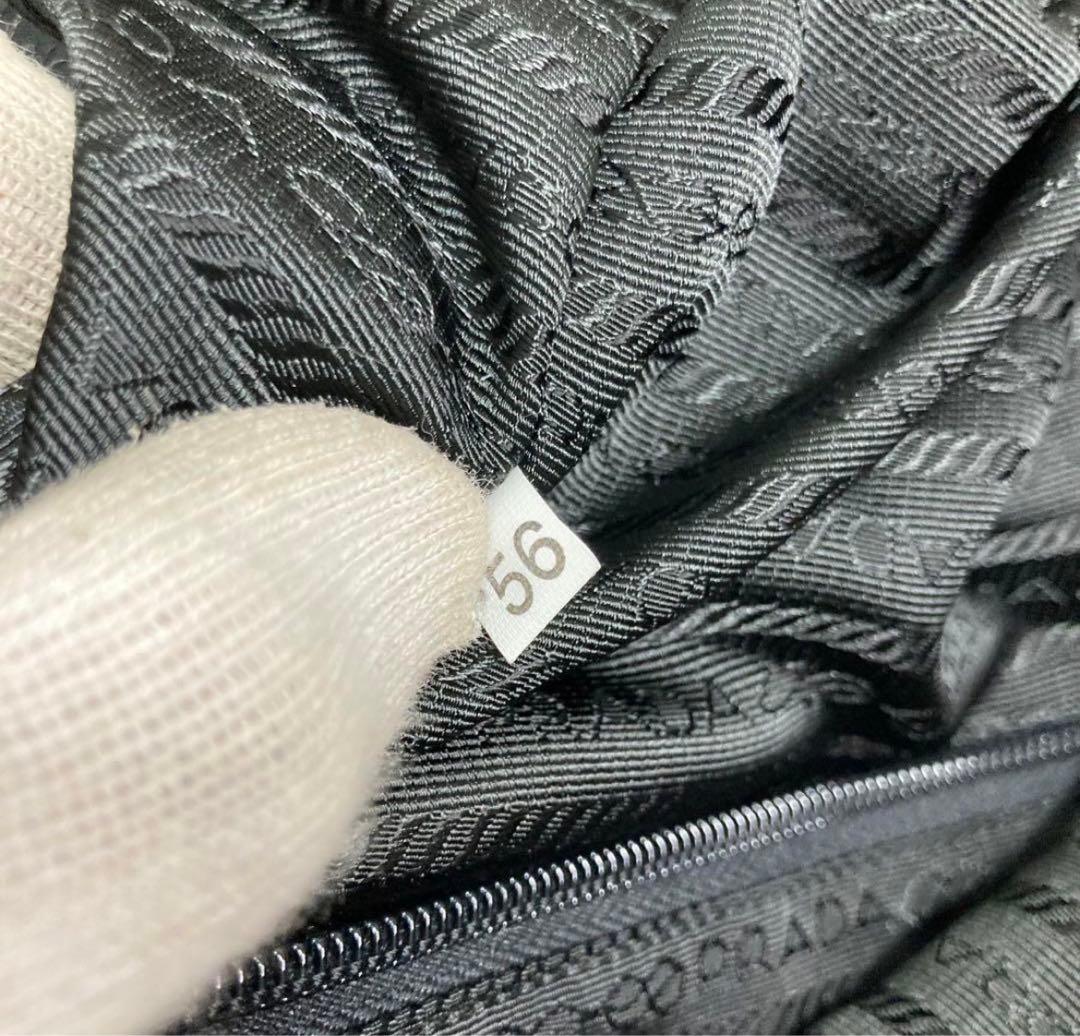 プラダ ボストンバッグ 2WAY ショルダー 南京錠 ネームプレート ブラック