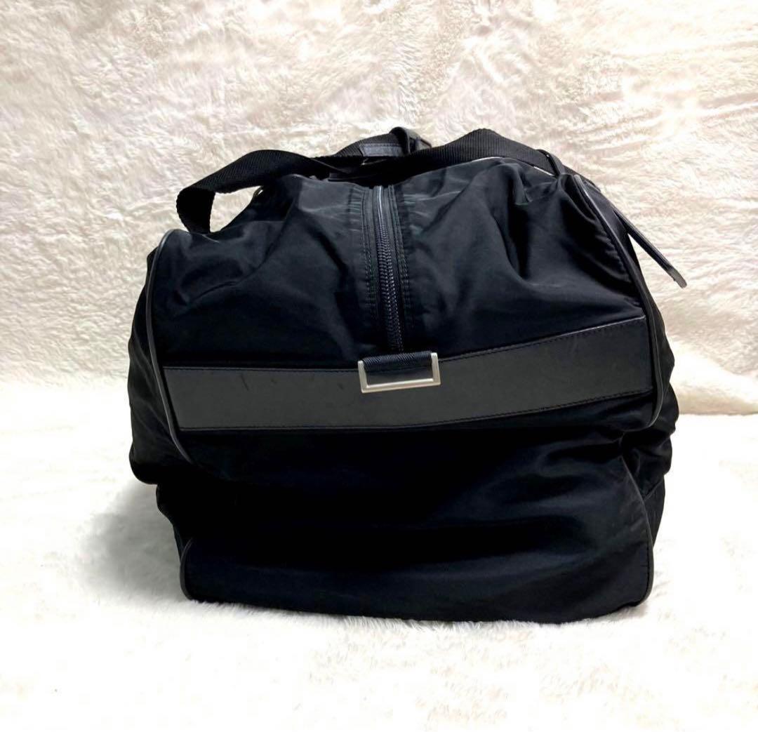 プラダ ボストンバッグ 2WAY ショルダー 南京錠 ネームプレート ブラック