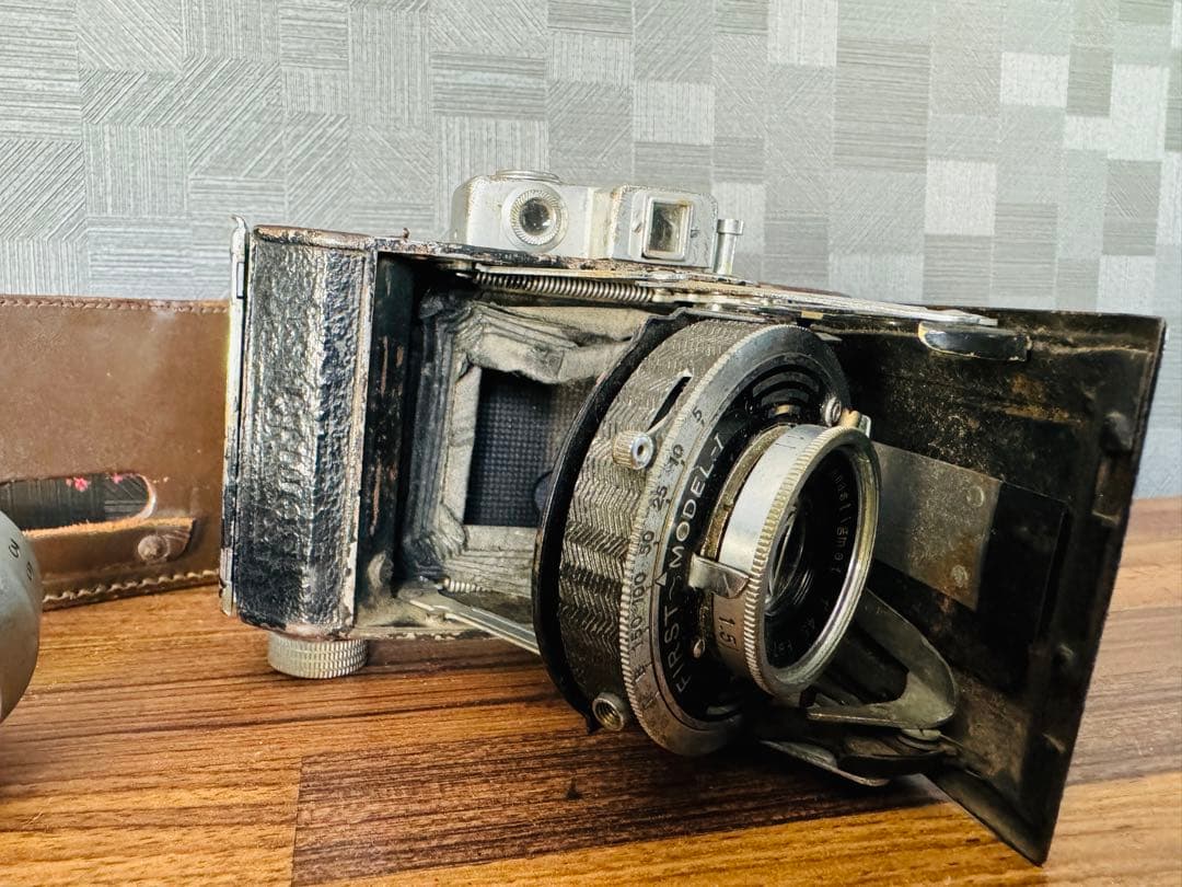 B.B.Semi First セミファスト ケース付き 蛇腹カメラ ジャンク