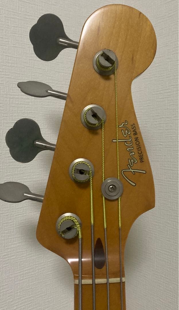 fender japan eシリアルprecision Bass PB57