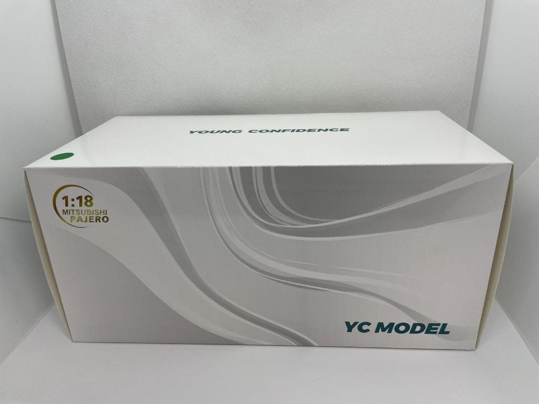 203-010 YC MODEL 1/18 三菱 パジェロ グリーン