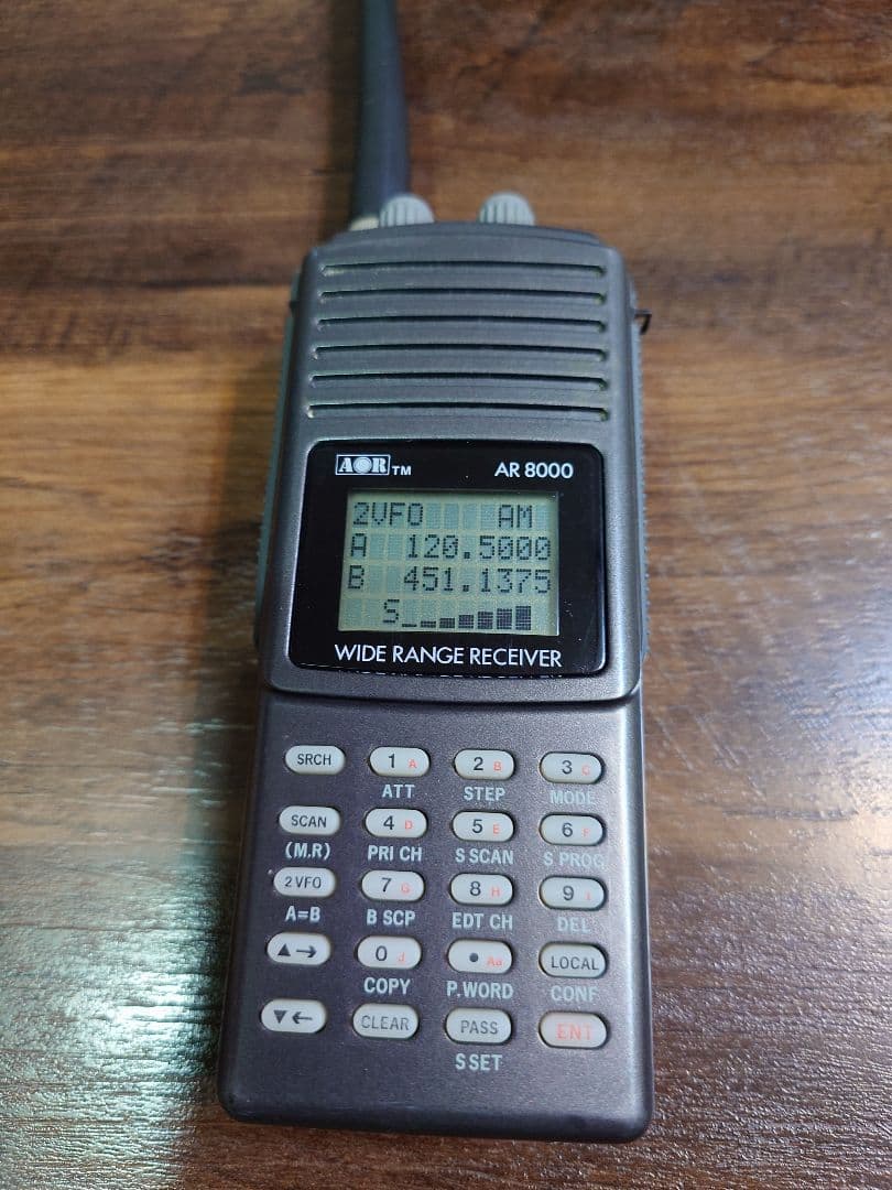 AOR AR 8000 ワイドレンジ受信機　綺麗な状態です