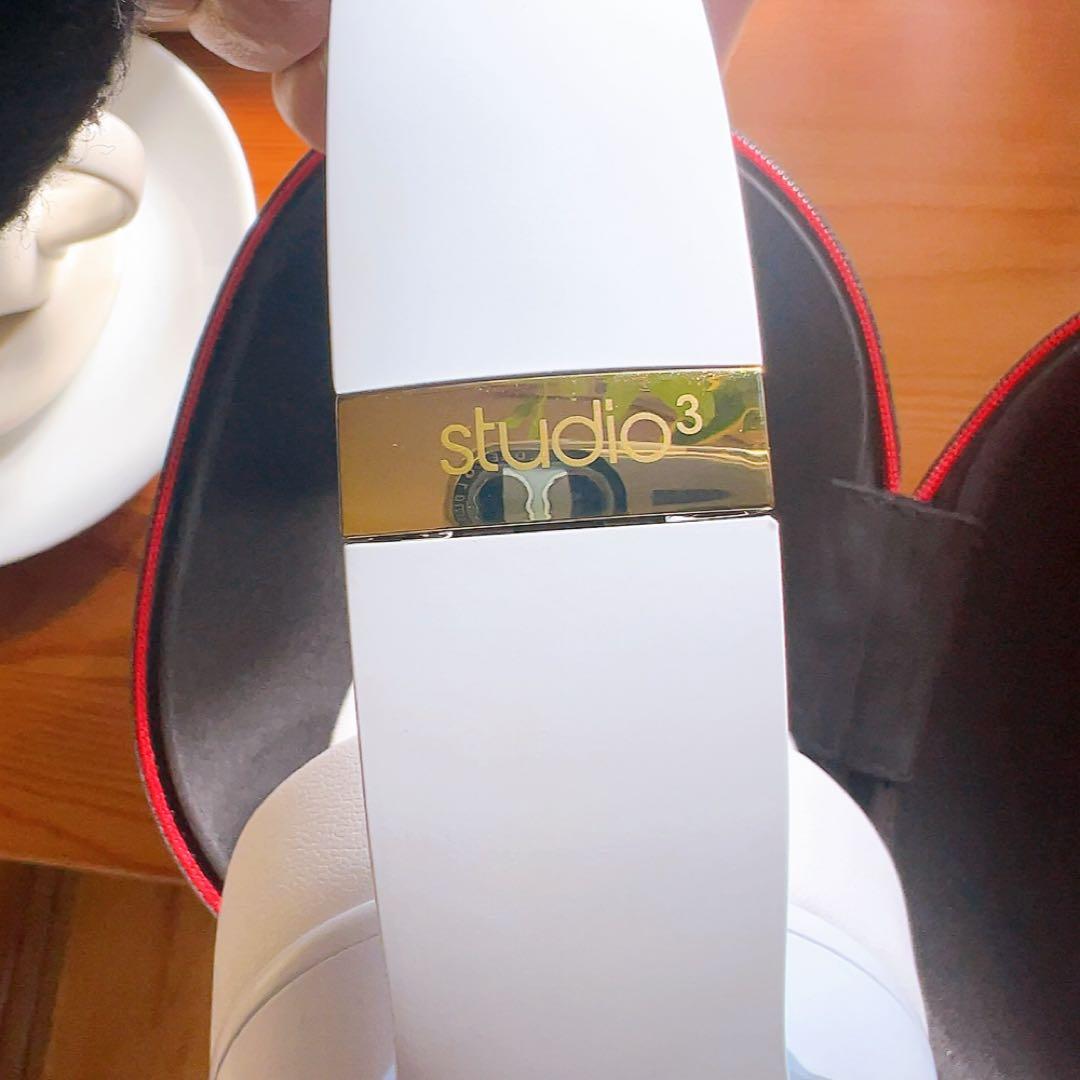 Beats Studio3 ワイヤレスヘッドホン