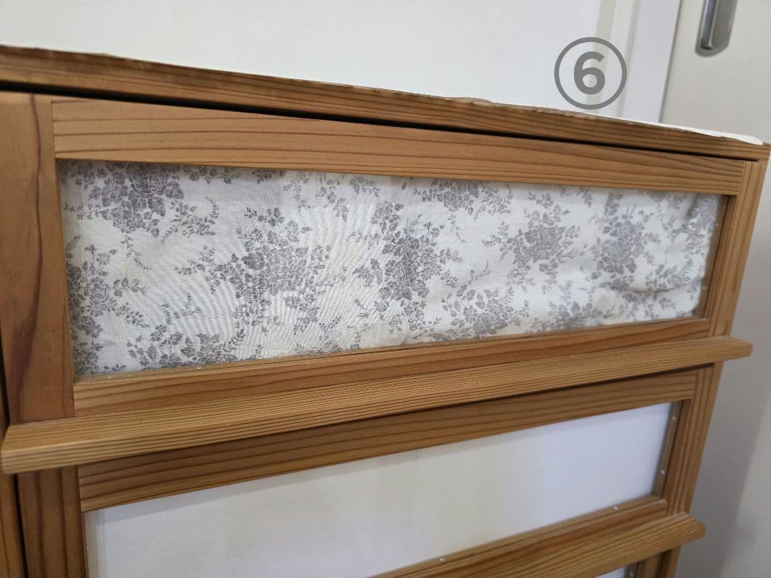 脚付ガラス 引出しのチェスト 国産天然木無垢材