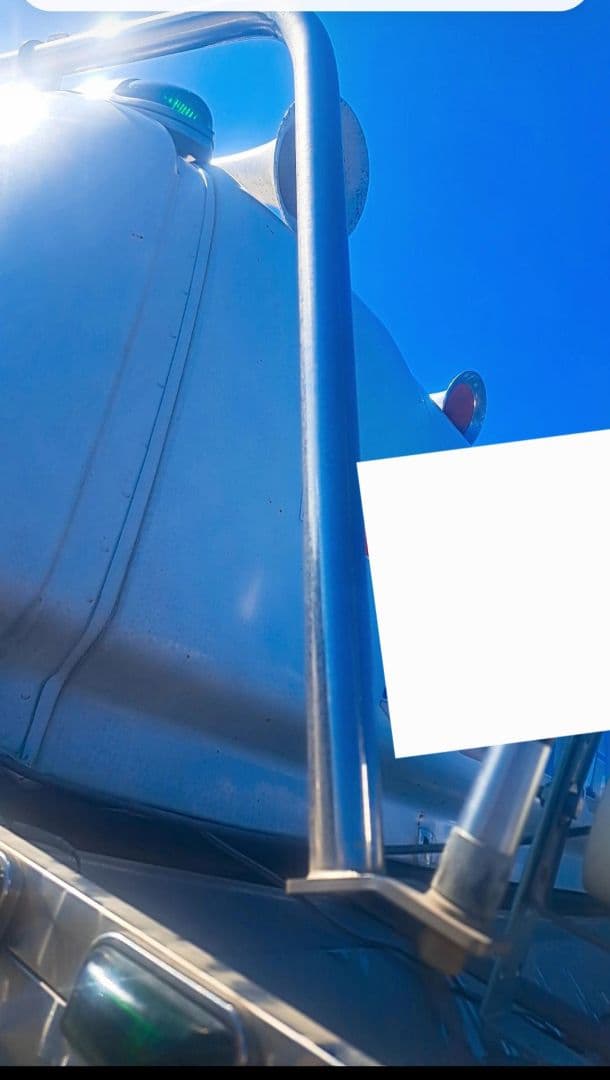 トラックアンテナステー