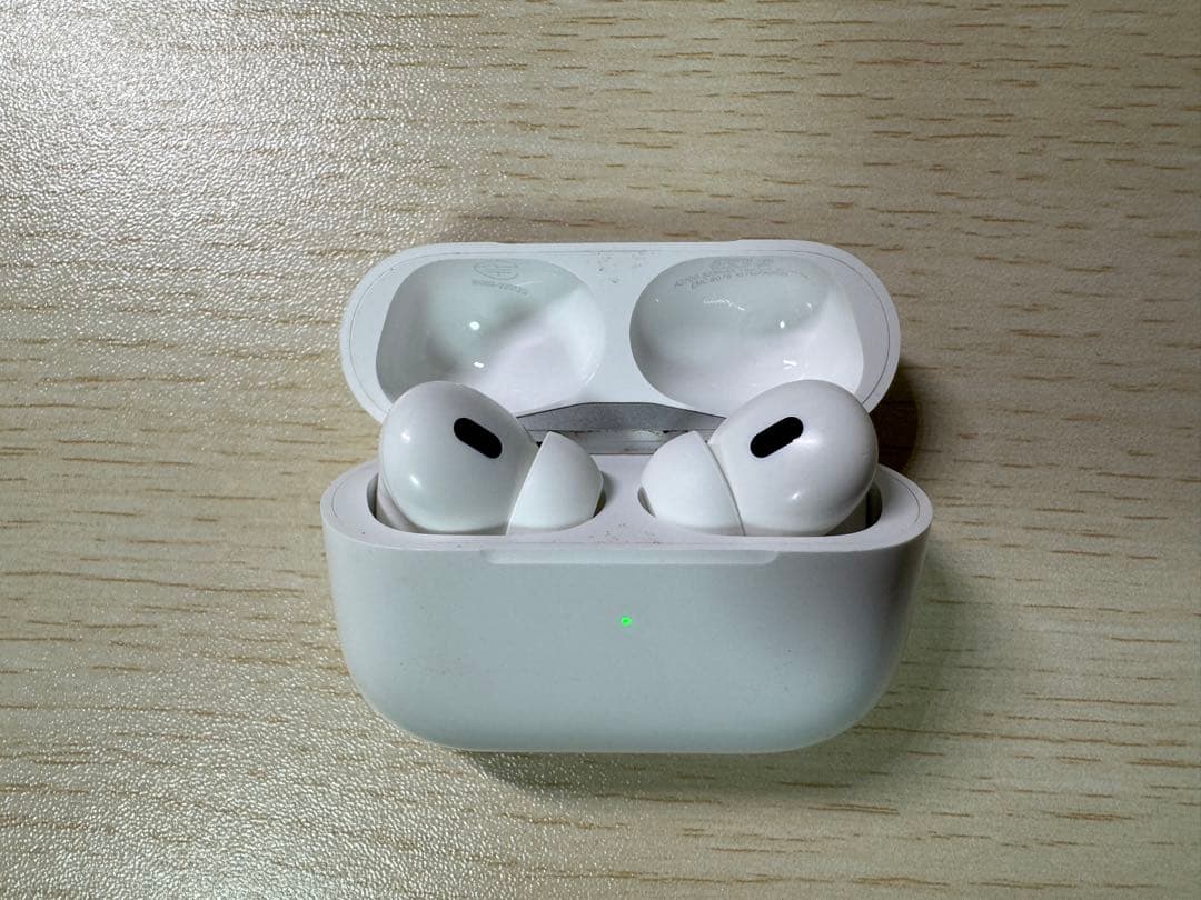 AirPods Pro (第2世代) 本体 + イヤーチップM1組