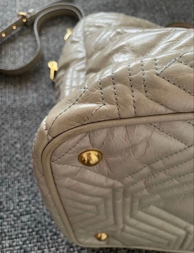 miumiu トートバッグ 2way ベージュ