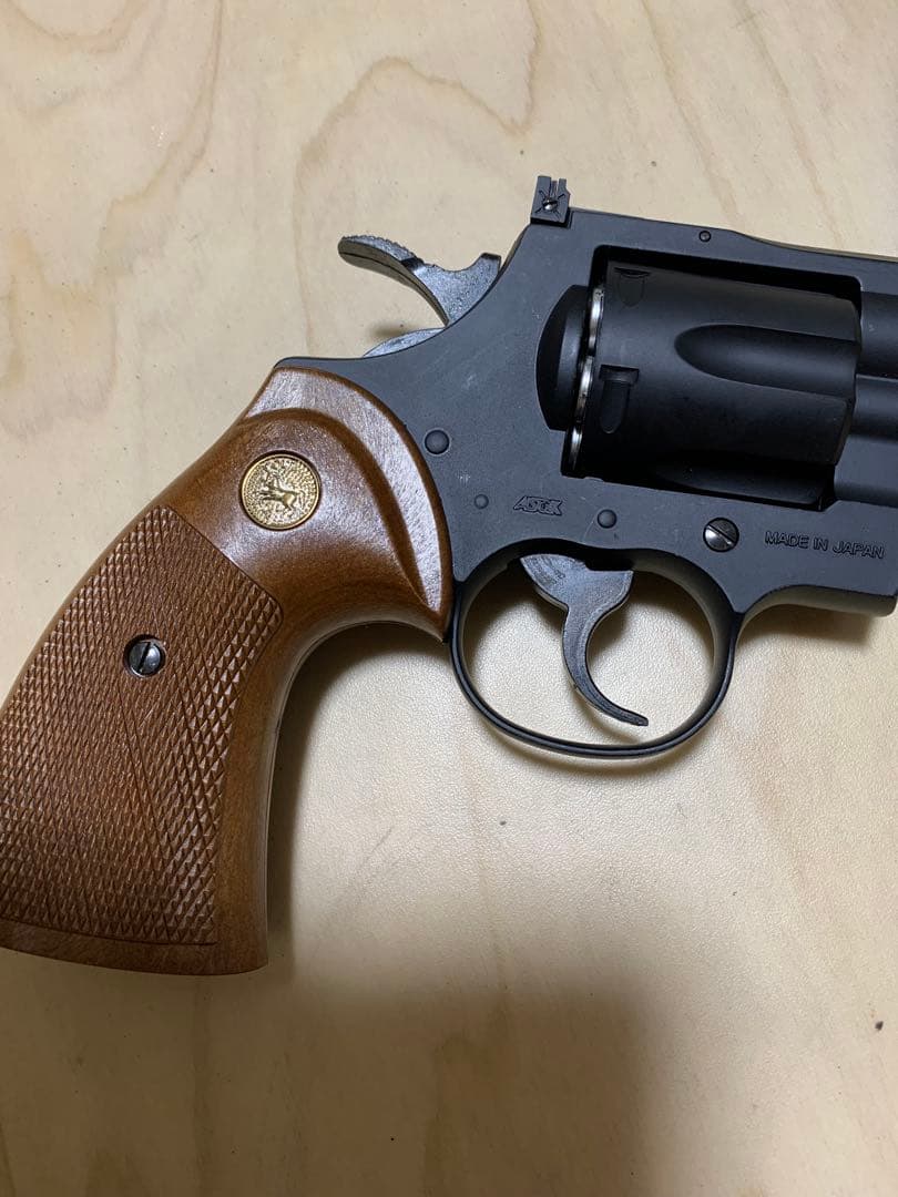 概ね美品　東京マルイパイソン6インチガスリボルバー 24連射　　前期HW製