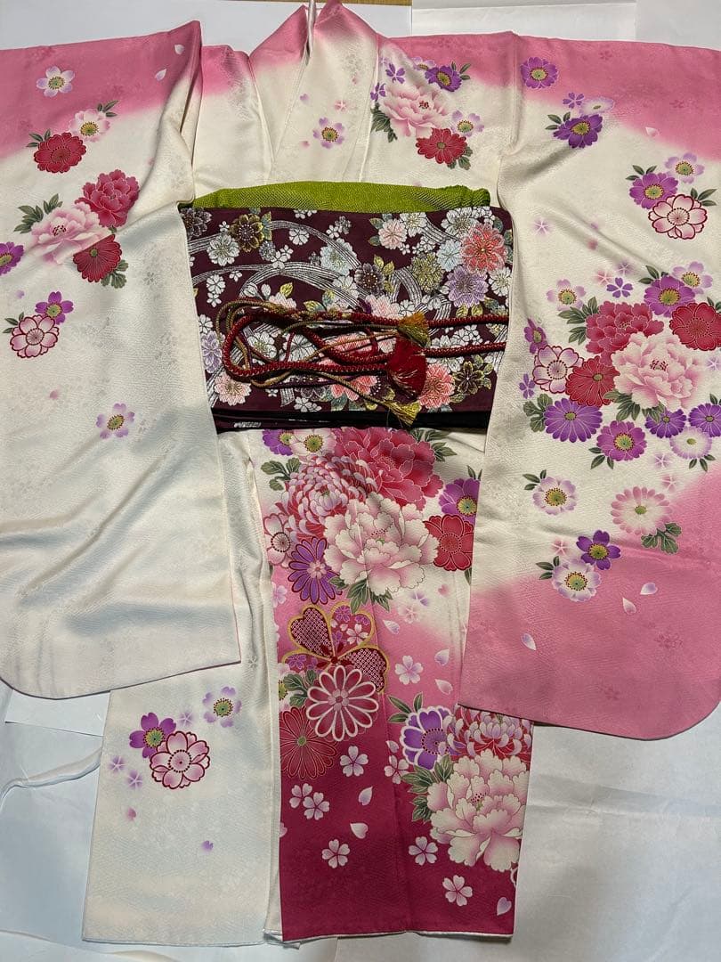振袖セット　着物友禅振袖 西陣織帯 正絹帯揚げ　帯締め　重襟 のセット 成人式