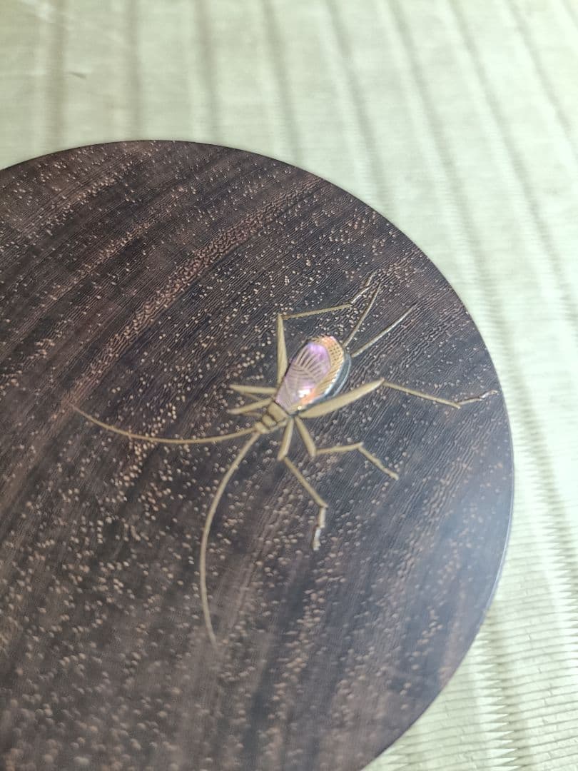 京都の漆芸家作品 聖なるエンジュ材　螺鈿蒔絵香合　蓋物　7.2㌢およそ