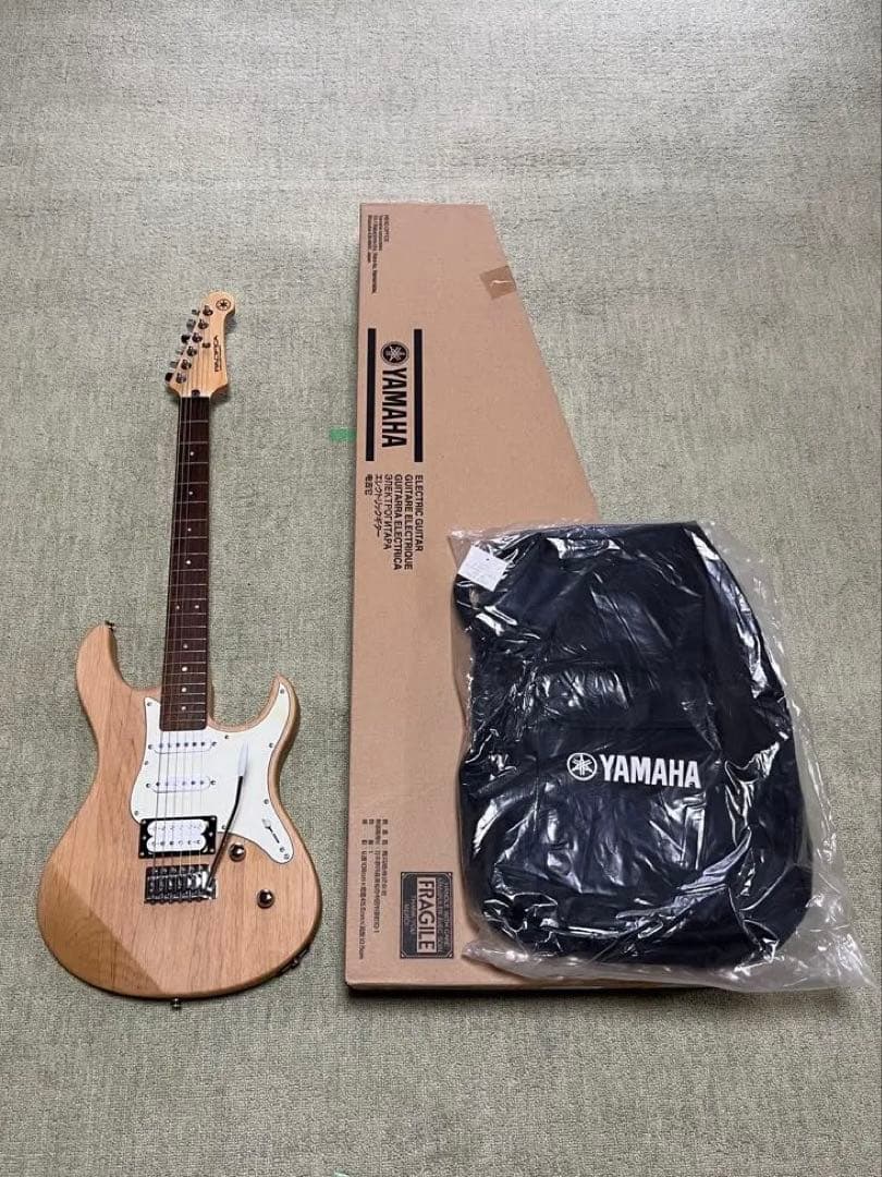 PACIFICA PAC112V YNS［ヤマハ パシフィカ］ケース付