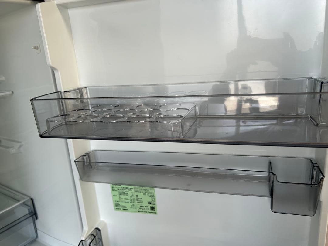 ①【美品】2025年製　TOSHIBA 3ドア冷蔵庫 GR-W33SC(KZ)