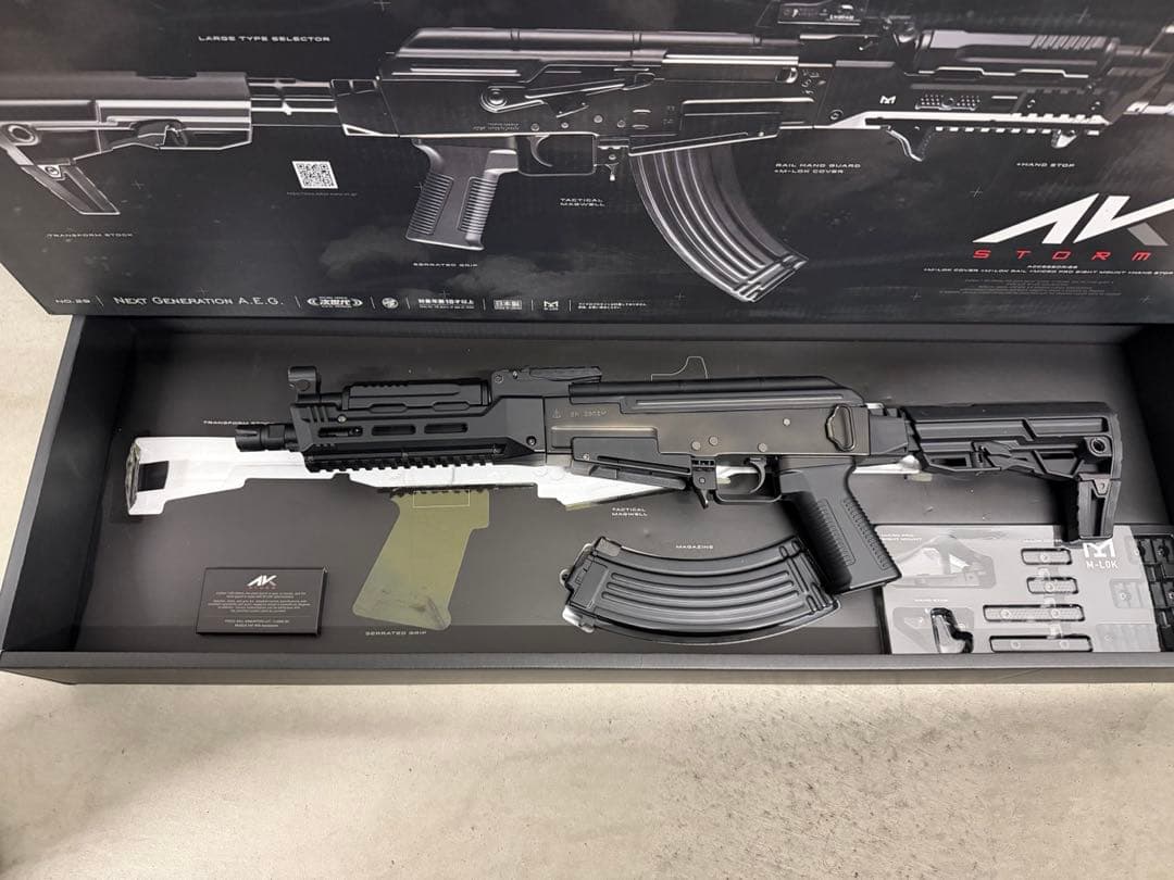 yamaguti　東京マルイ 次世代電動ガン AKストーム 使用少 美品