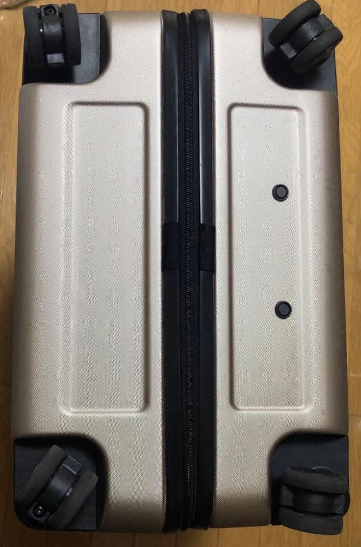 無印良品　キャリーケース 大型　88L ベージュ　スーツケースカバー付き