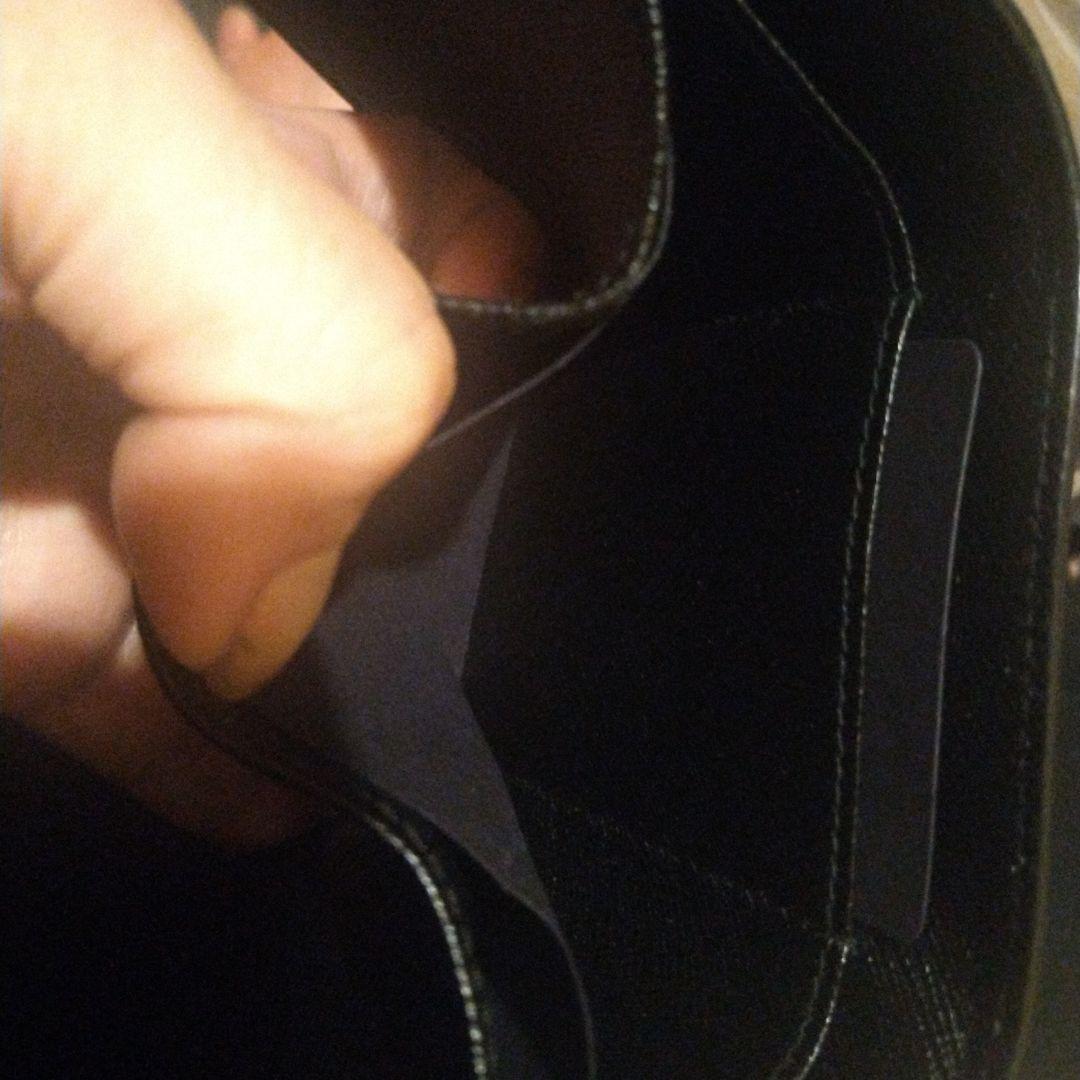 プラダ　PRADA 三つ折り財布　レザー　ロゴ金具　ブラック サフィアーノ黒