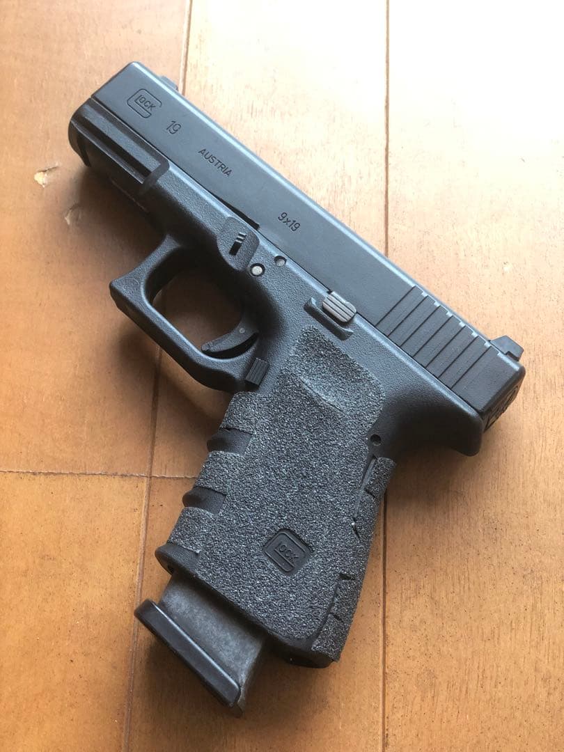 東京マルイ GLOCK 19 gen3 カスタム