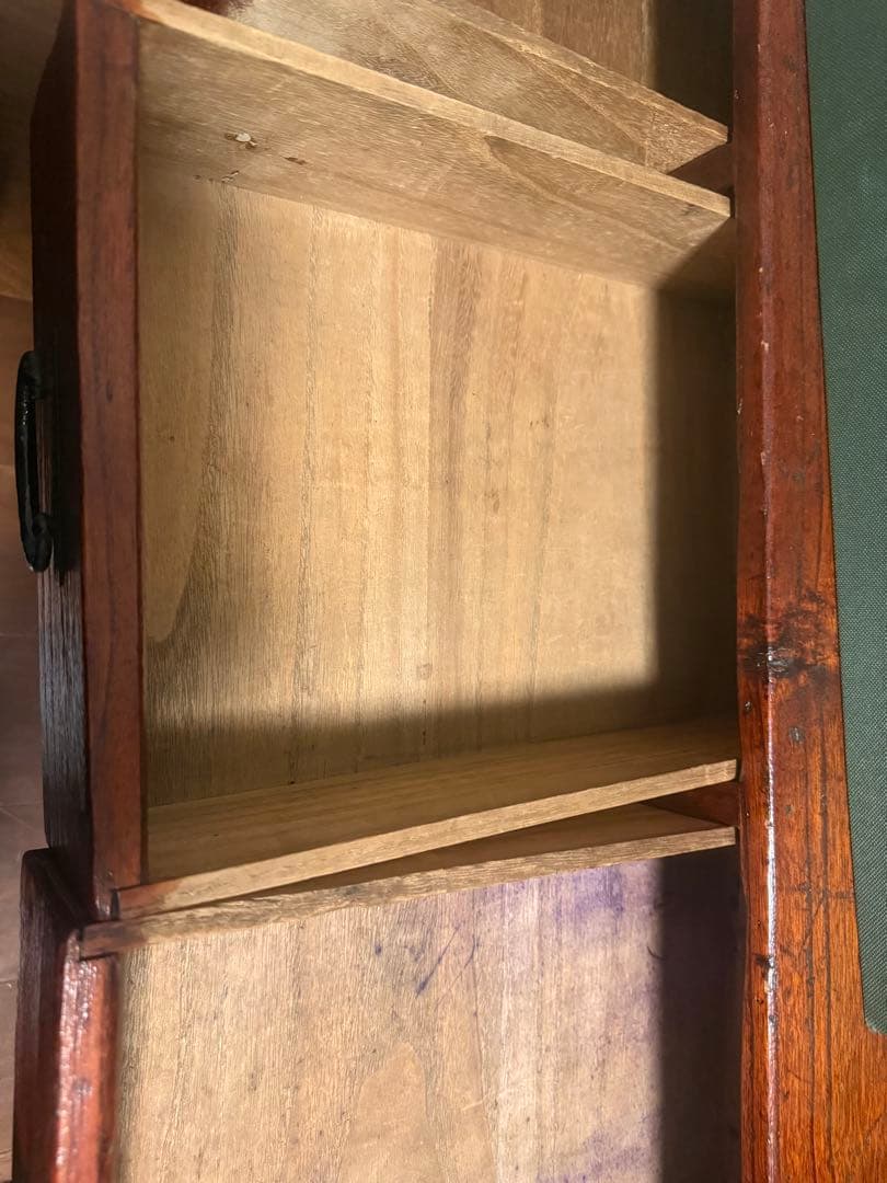 古風 木製 引き出し式タンス 8個の引き出し