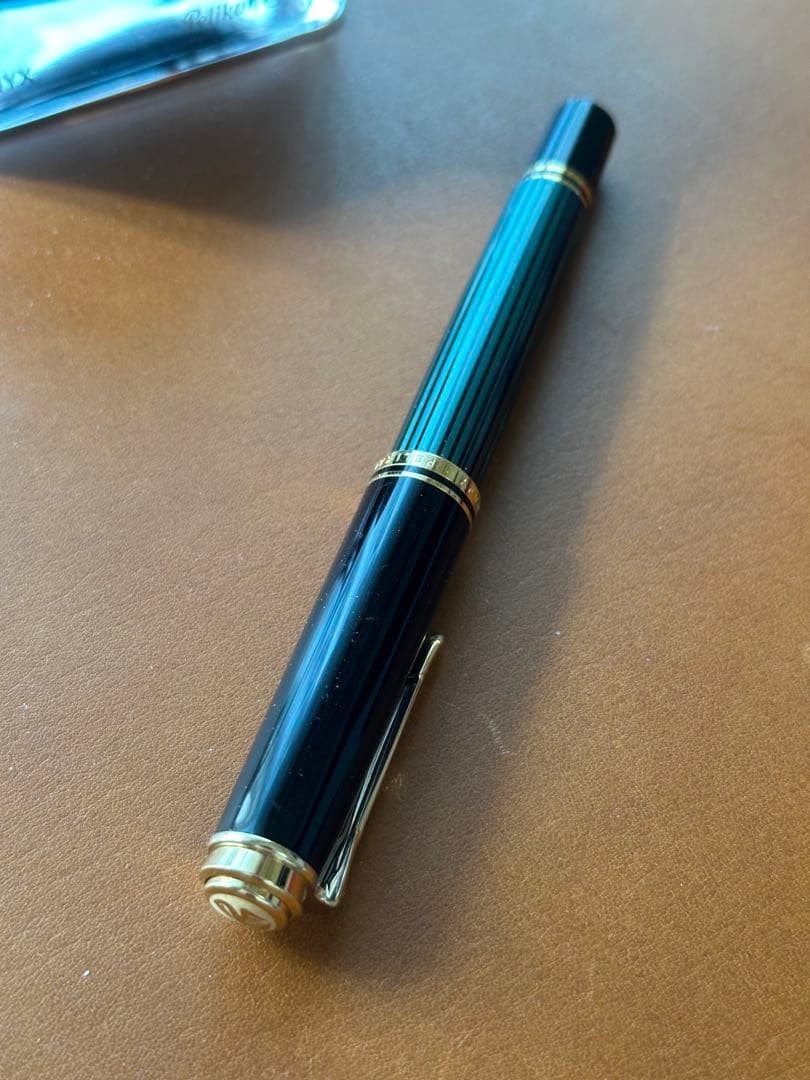 ペリカンスーべレーン　m400とEdelstein オニキスインク