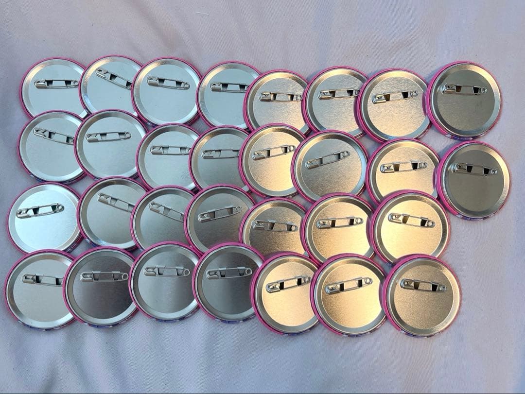 さとみくん 缶バ まとめ売り