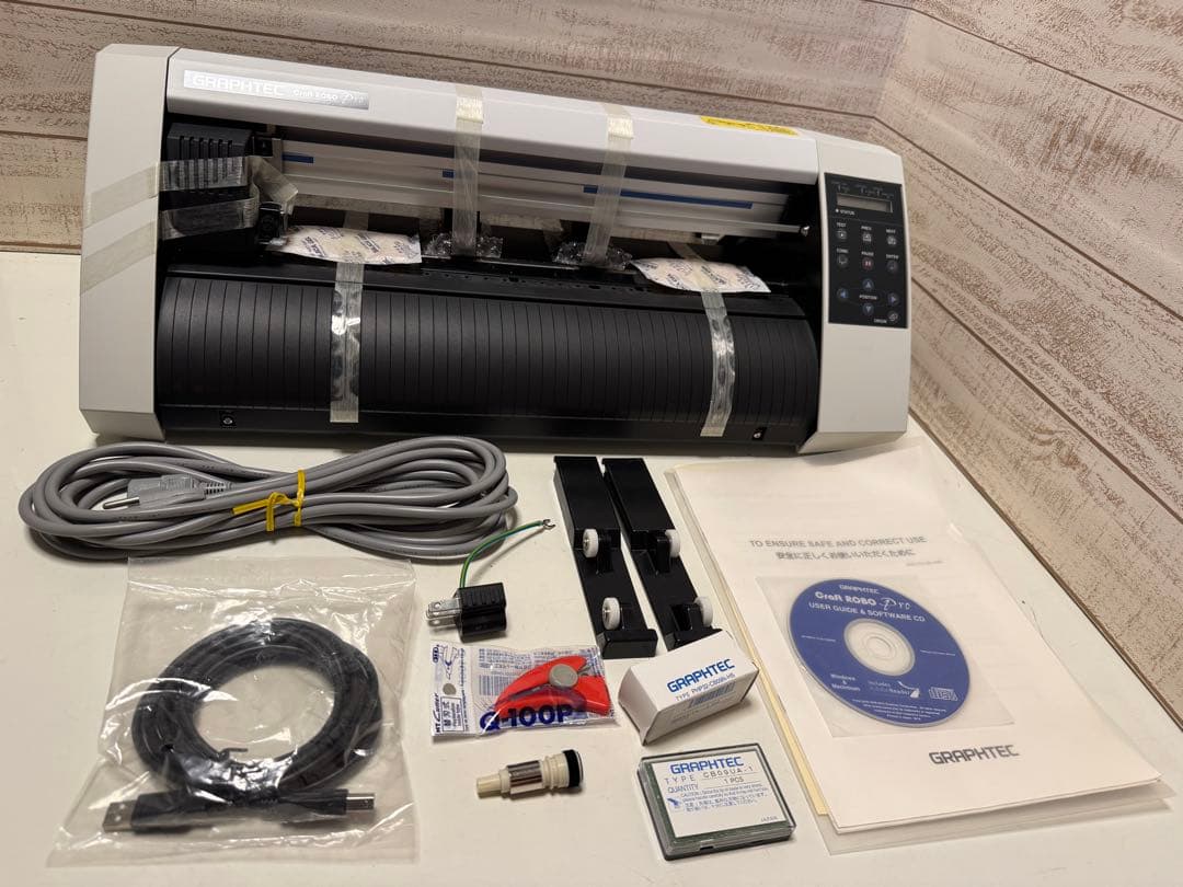 未使用 GRAPHTEC CE5000-40-CRP CraftROBO-Pro