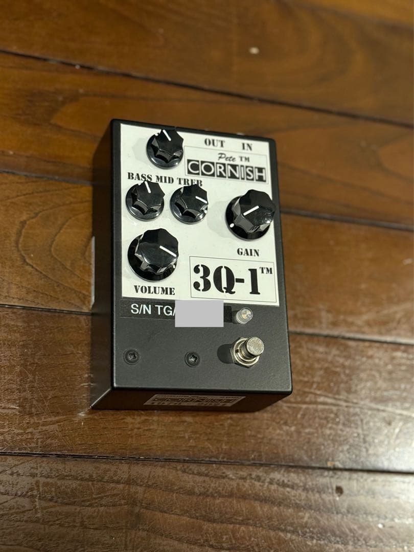 ギター Pete Cornish 3Q-1 3 band active EQ