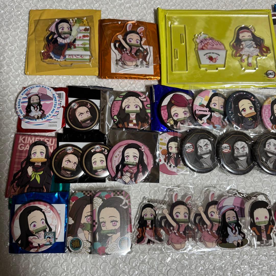 鬼滅の刃　ねずこ　まとめ売り　缶バッジ