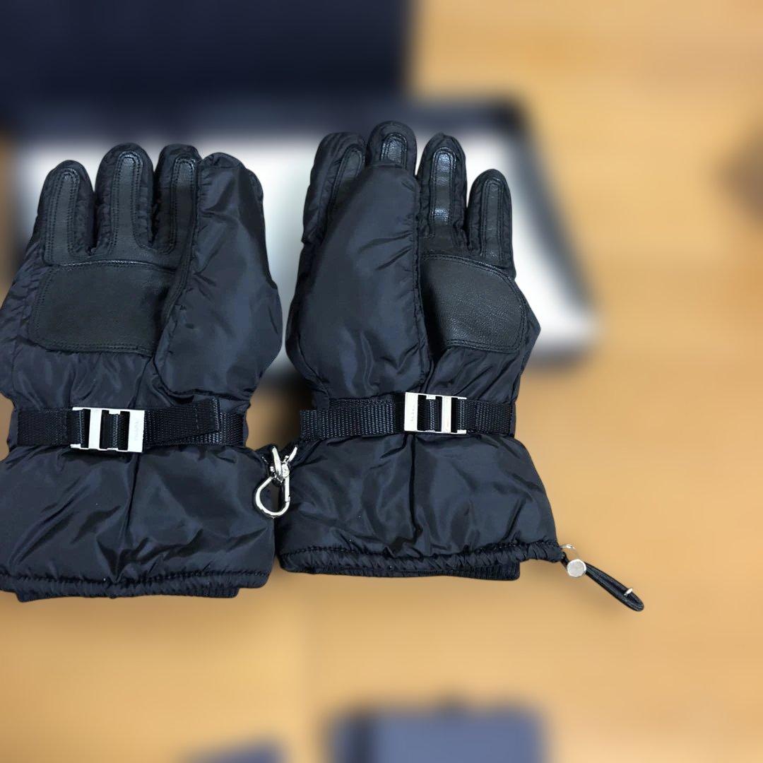 タイムセール　プラダ　メンズ　グローブ