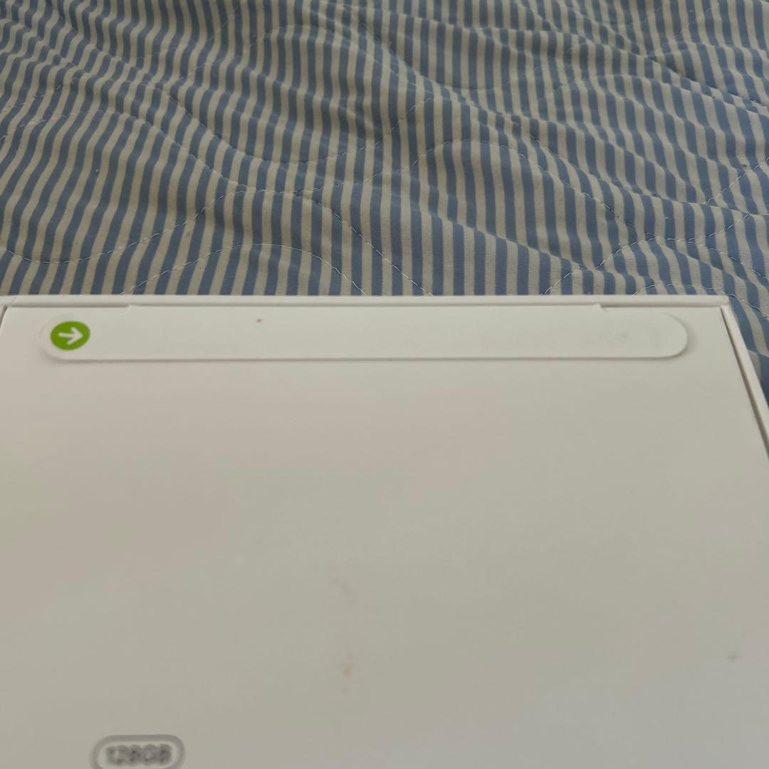 Apple iPad (第11世代) Wi-Fiブルー128GB 新品未開封