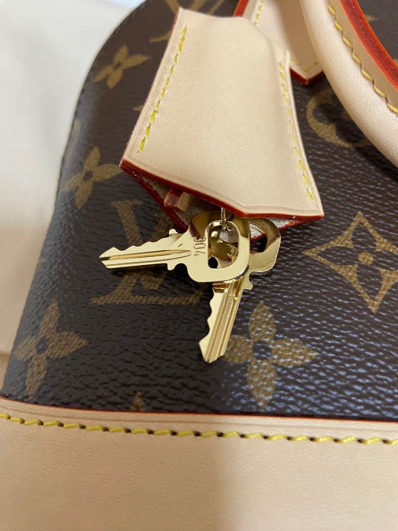 ナタデココLouis Vuitton モノグラム アルマBB