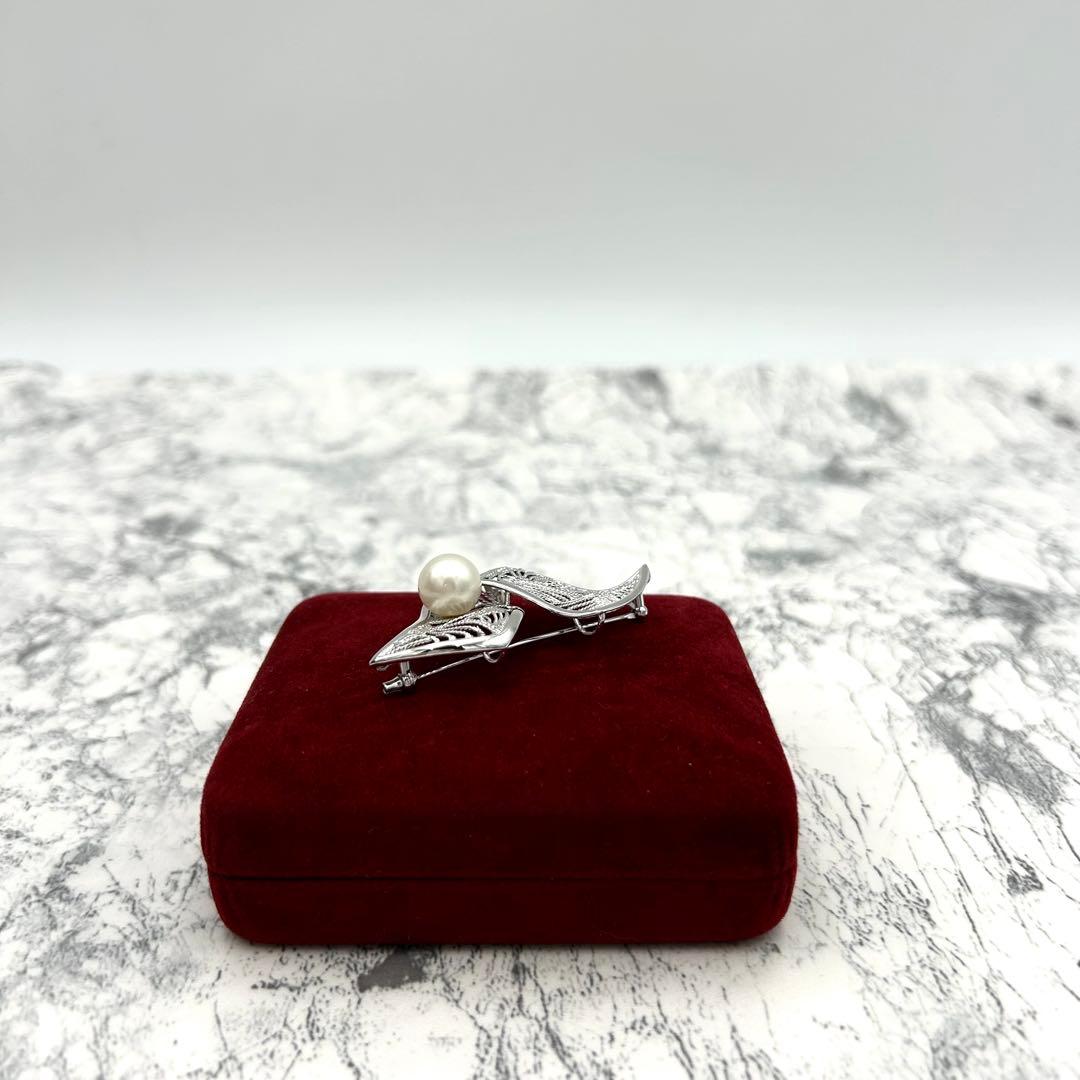 極美品✨ ブローチ パール 白蝶真珠 パールブローチ 10.5mm シルバー