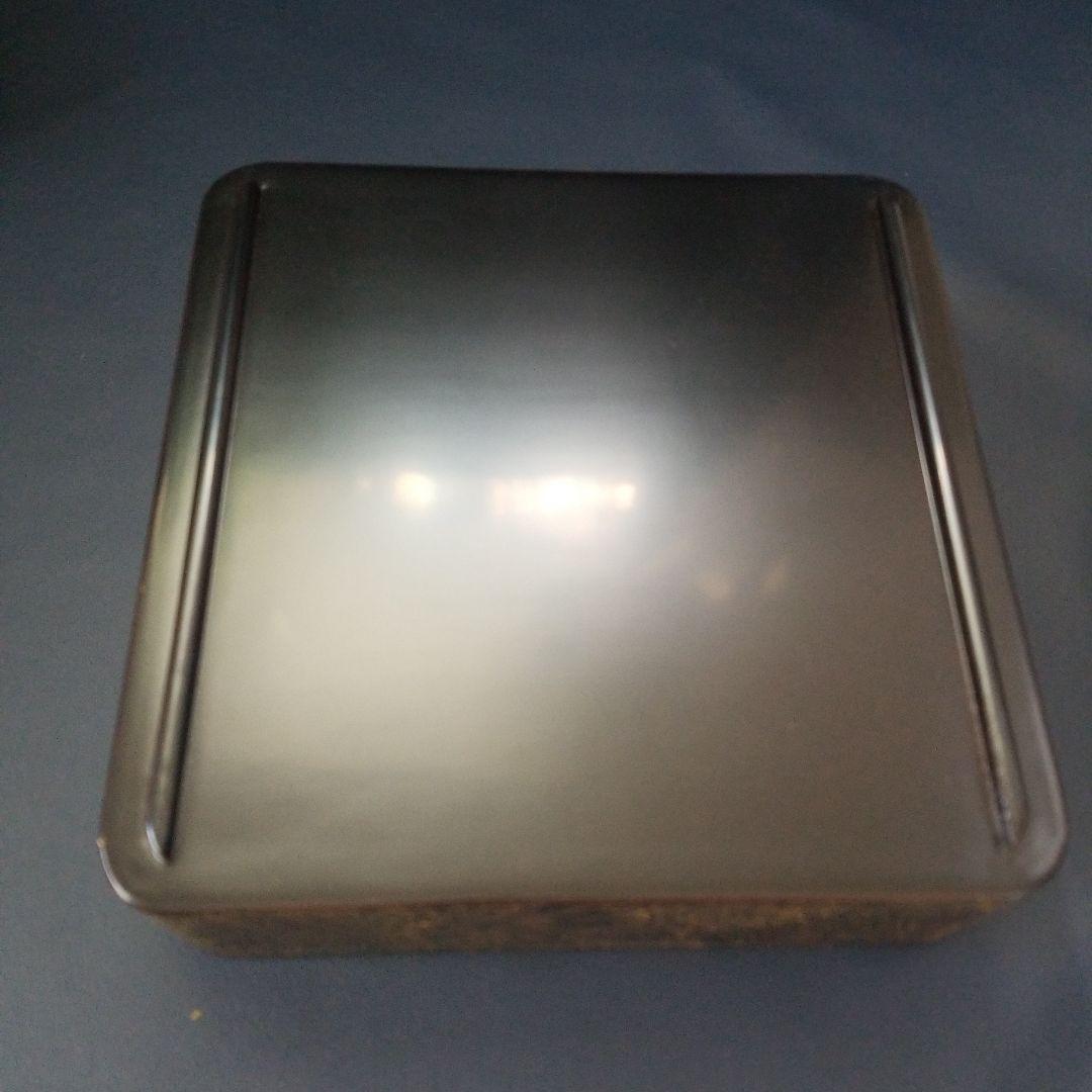 美品 沈金 二段重 総菊詰文 重箱　金蒔絵 漆器　木製　本漆 輪島塗 古美術品