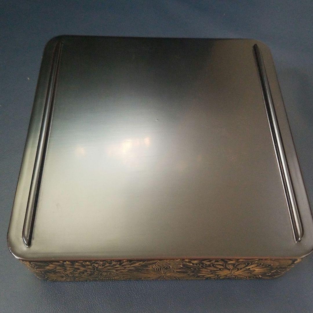 美品 沈金 二段重 総菊詰文 重箱　金蒔絵 漆器　木製　本漆 輪島塗 古美術品