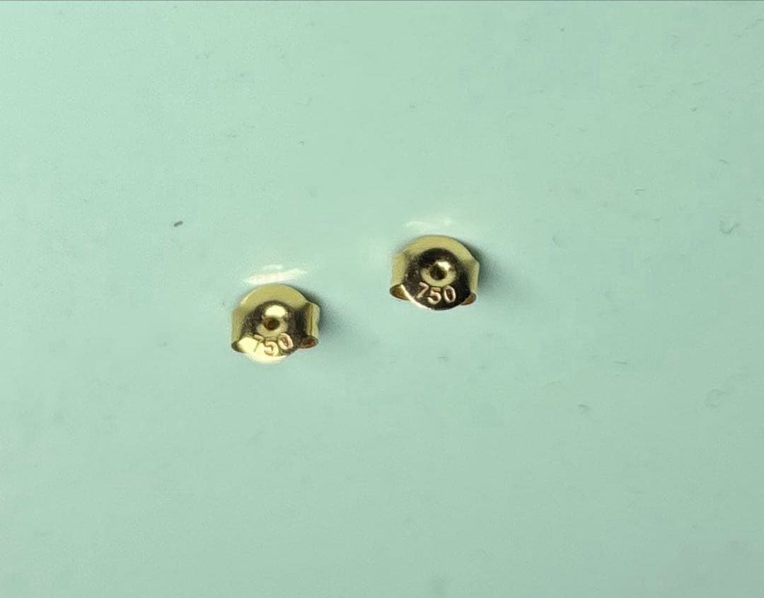 ピアス　四つ葉クローバーk18 オニキス18金　刻印有